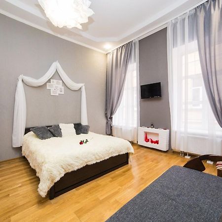 Avangard Liberty Avenue Apart Lviv Ngoại thất bức ảnh