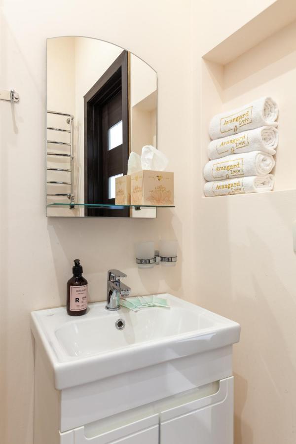 Avangard Liberty Avenue Apart Lviv Ngoại thất bức ảnh